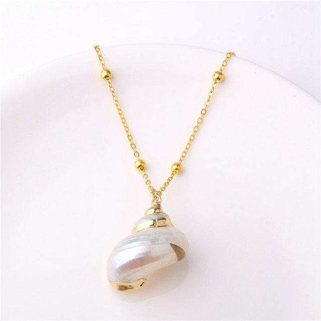 Boho Conch Shell Necklace