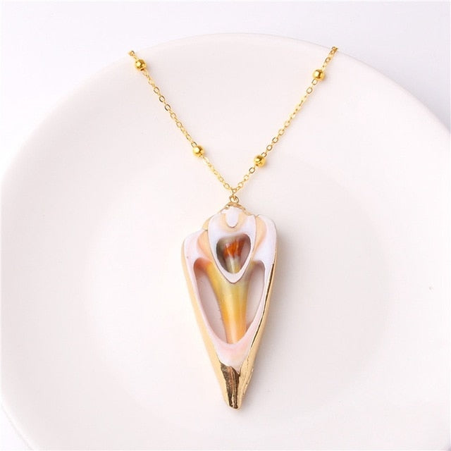 Boho Conch Shell Necklace