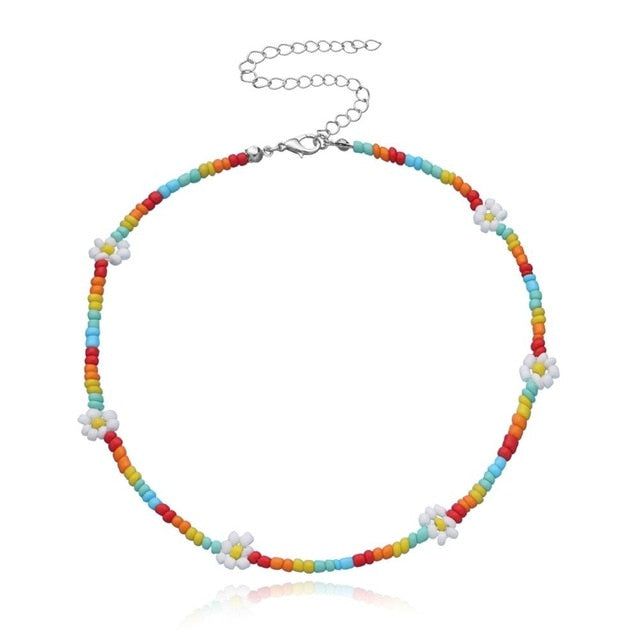 Lovely Daisy Flowers Colorful Beaded Necklace