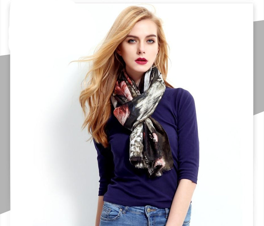 Stylish Multicolor Butterfly Print Scarf